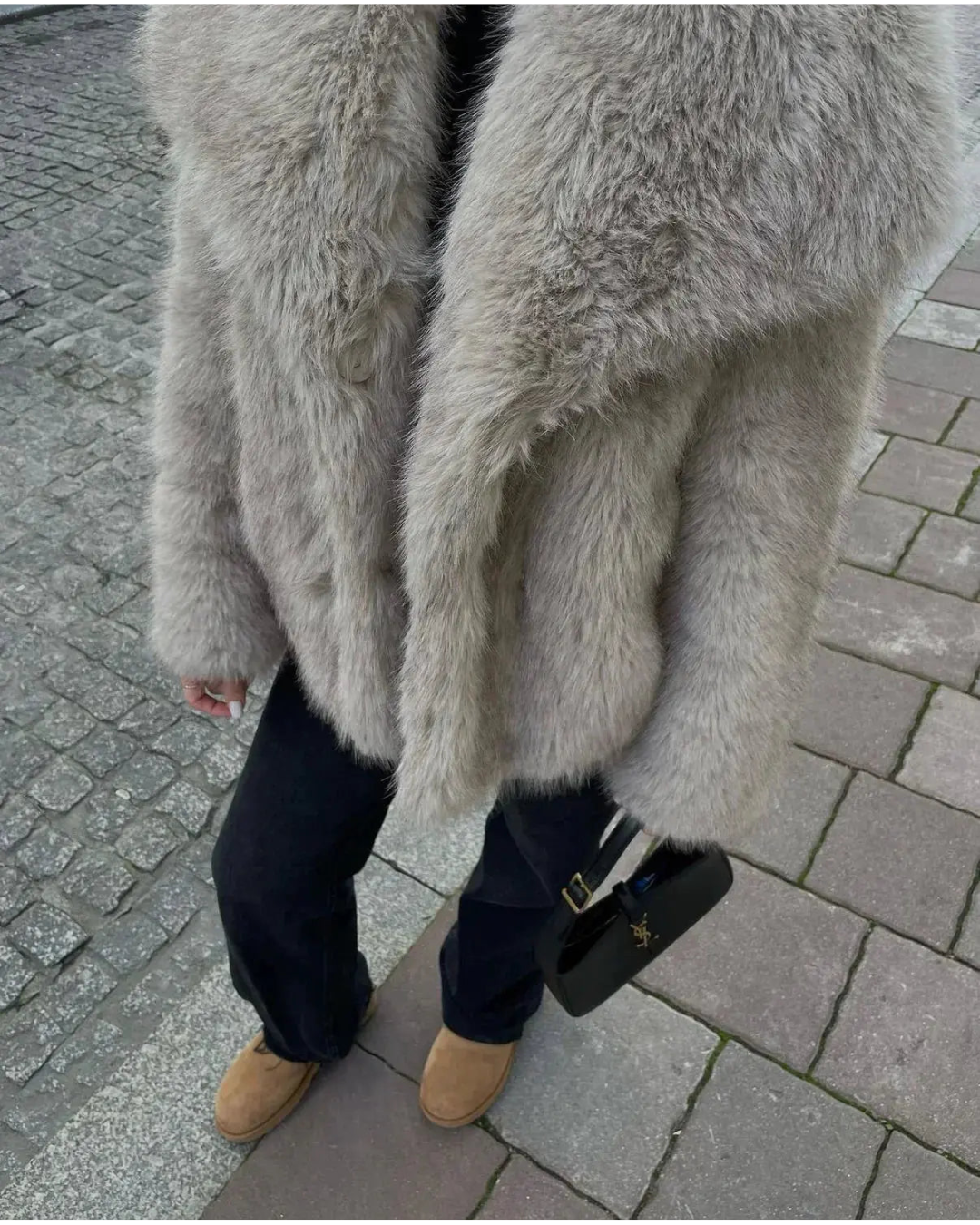 Macie | Futrzany płaszcz